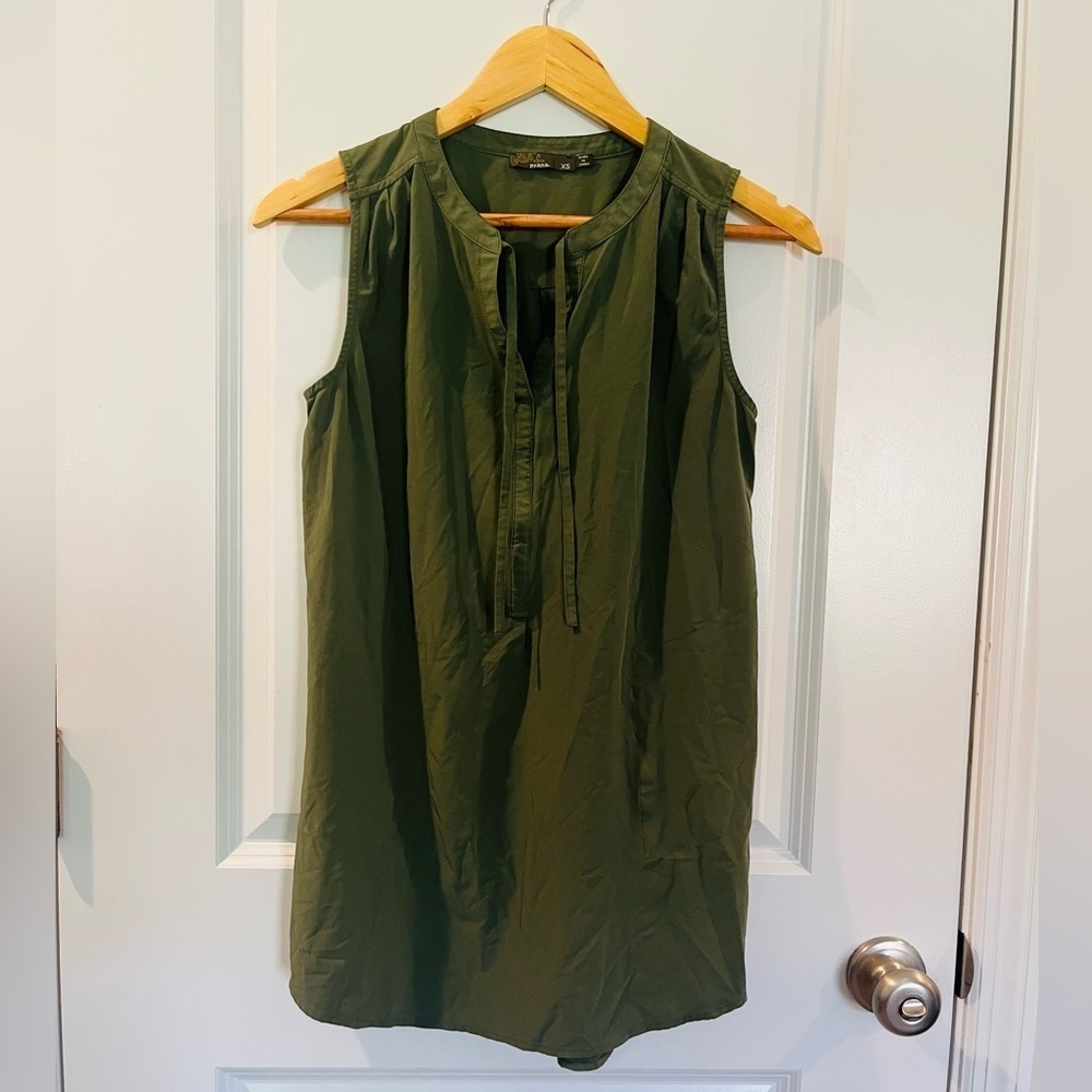 Prana Olive Green sleeveless Top (Natassa Tunic)